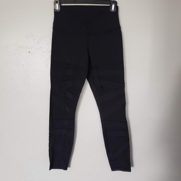 Lululemon Black High Times Tech Cropped Leggings Sz 6 Mesh Front Ankle Length - Picture 1 of 9